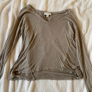 WHITE+WARREN Asymmetrical lightweight v neck